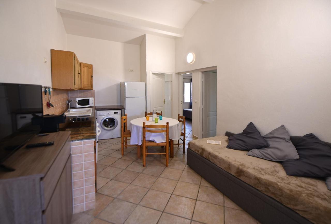 Residence Chiar' Di Luna Сан-Люси дьо Порто-Векио Екстериор снимка